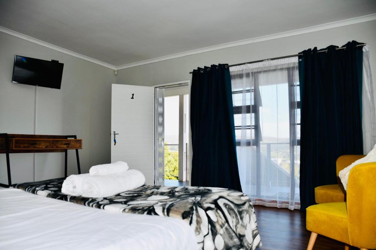 Friendz Guesthouse Knysna Exterior foto