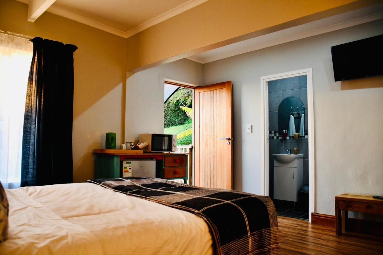 Friendz Guesthouse Knysna Exterior foto