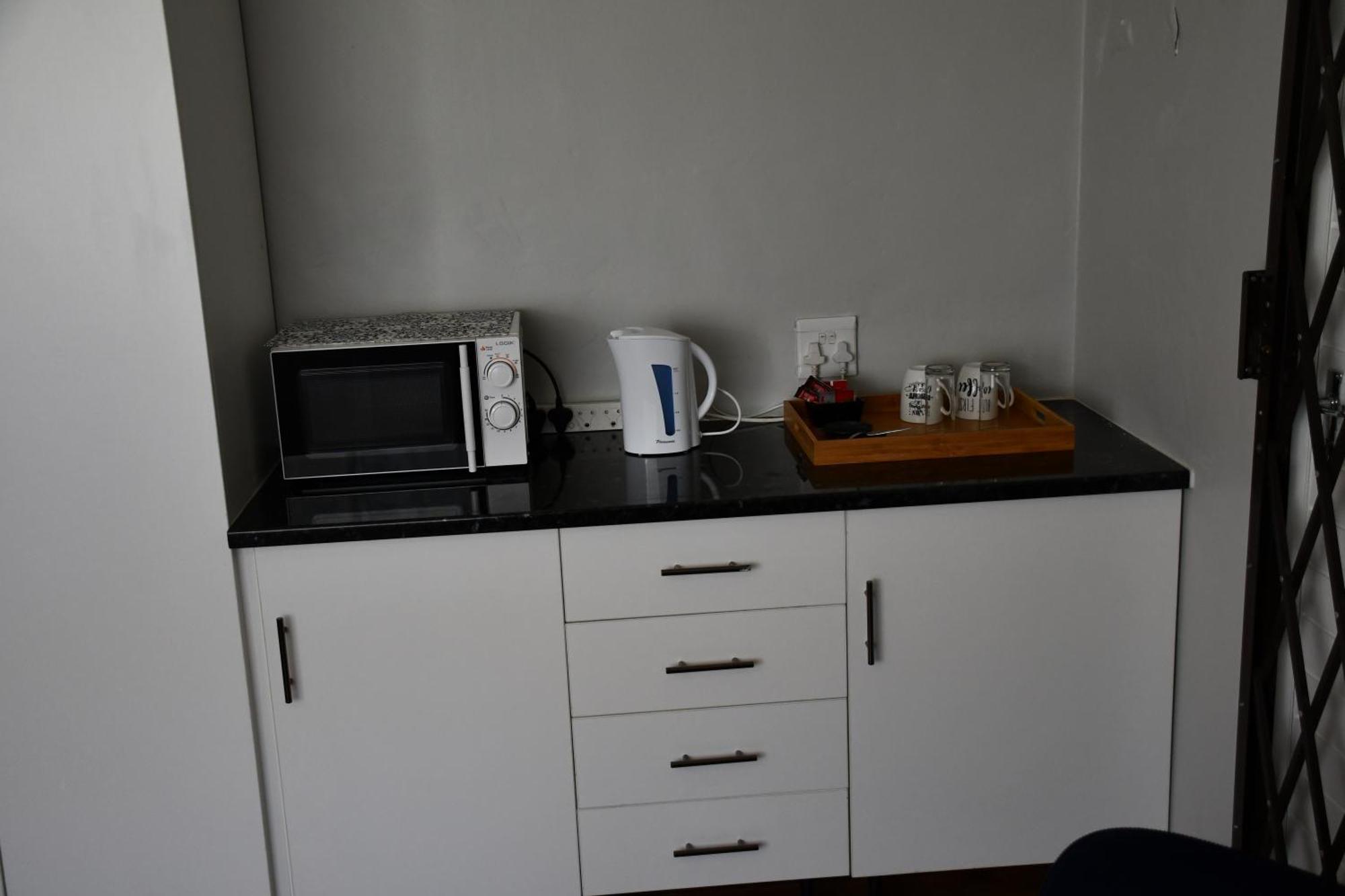 Friendz Guesthouse Knysna Zimmer foto